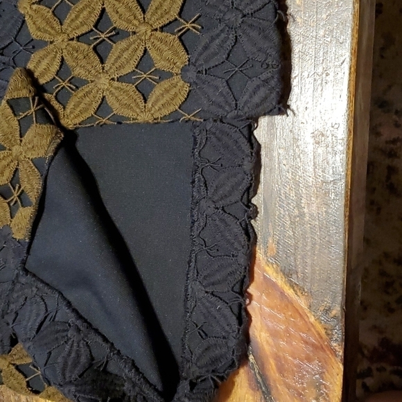 Ann Taylor Loft Black and Brown Patterned  Skirt Sz 2 - Picture 4 of 7